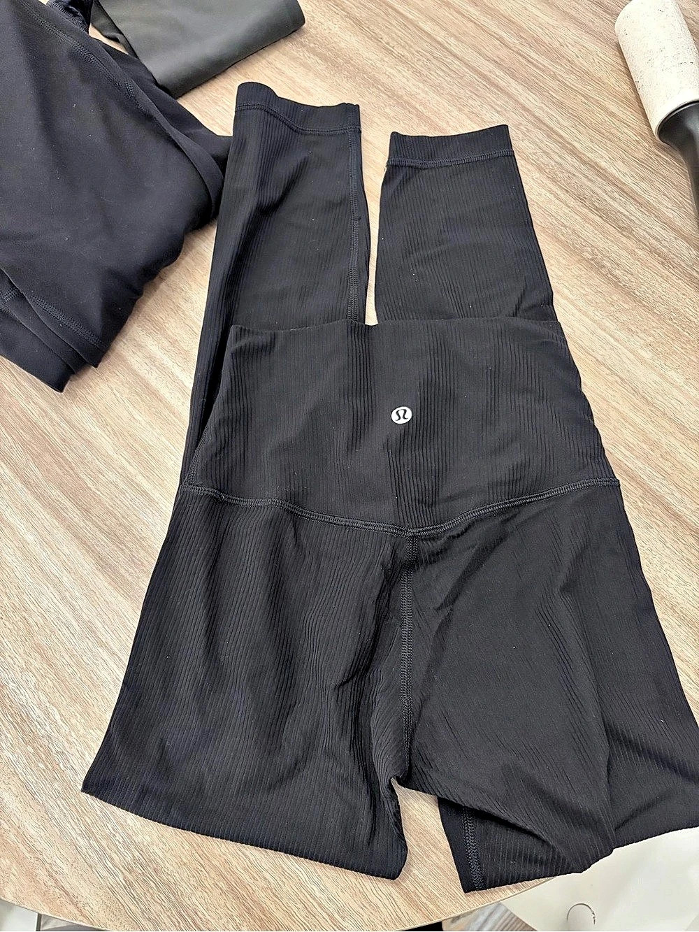lululemon Align High-Rise Ribbed black 25” pant